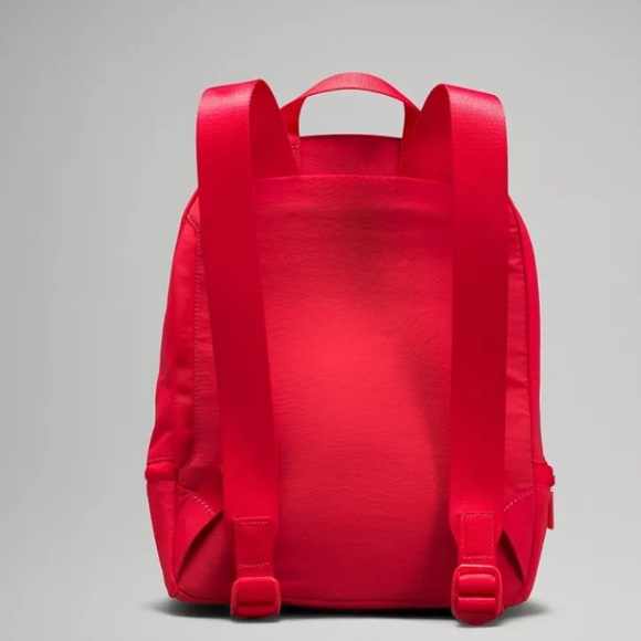 🔥 Lululemon City Adventurer Backpack Mini 11L Club Patch edition Love Red - Picture 2 of 10